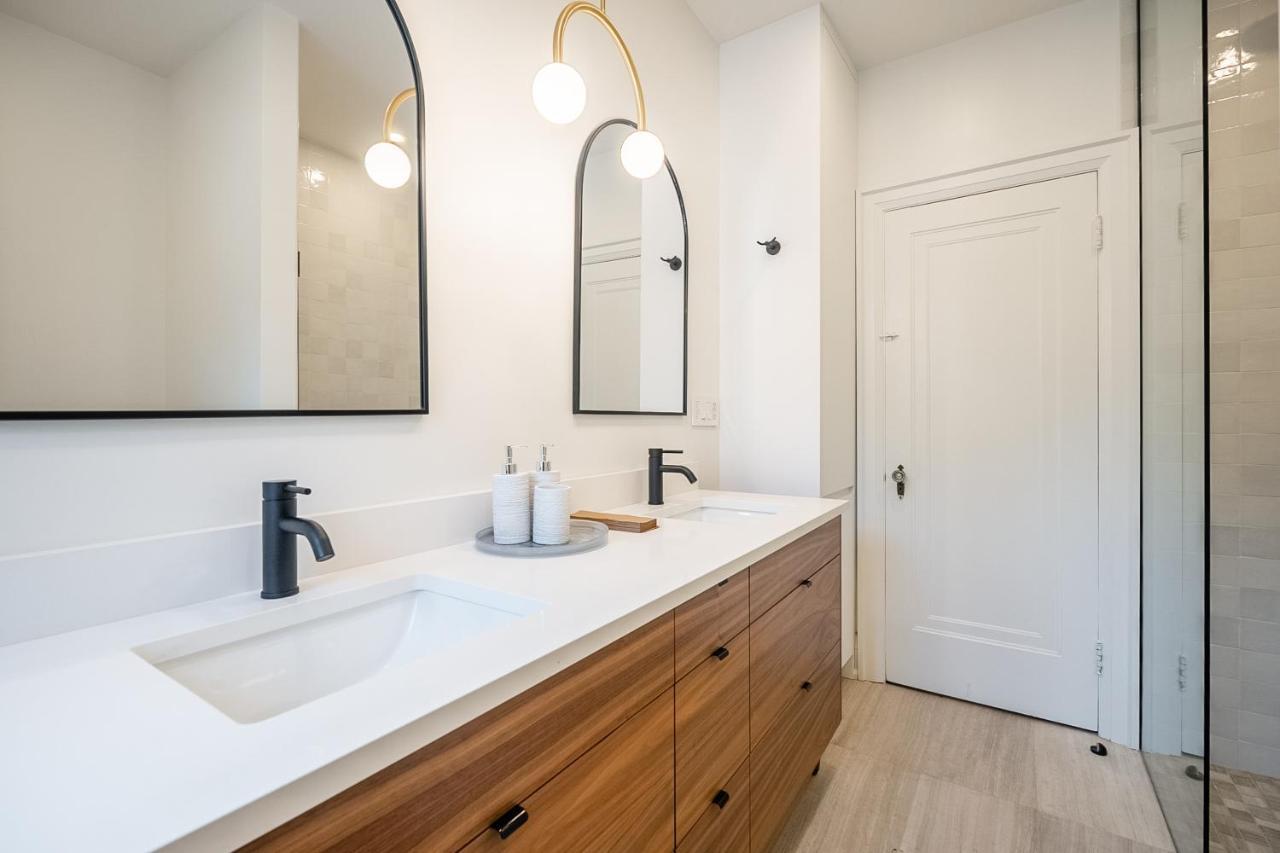 Beautiful And Spacious Luxury Home Toronto Eksteriør billede